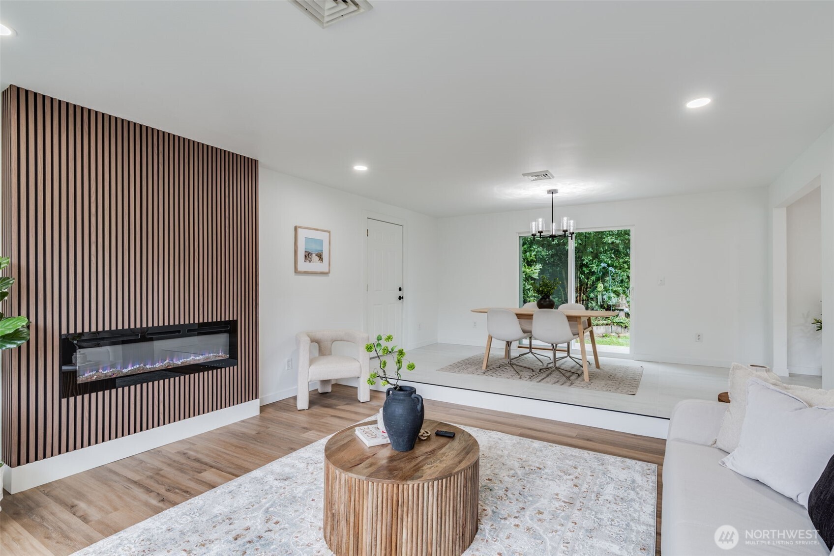 30418 12th Place SW Federal Way WA 98023