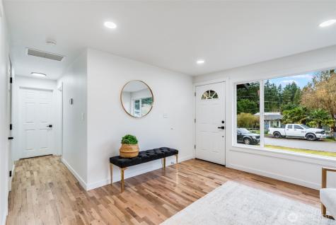 30418 12th Place SW Federal Way WA 98023