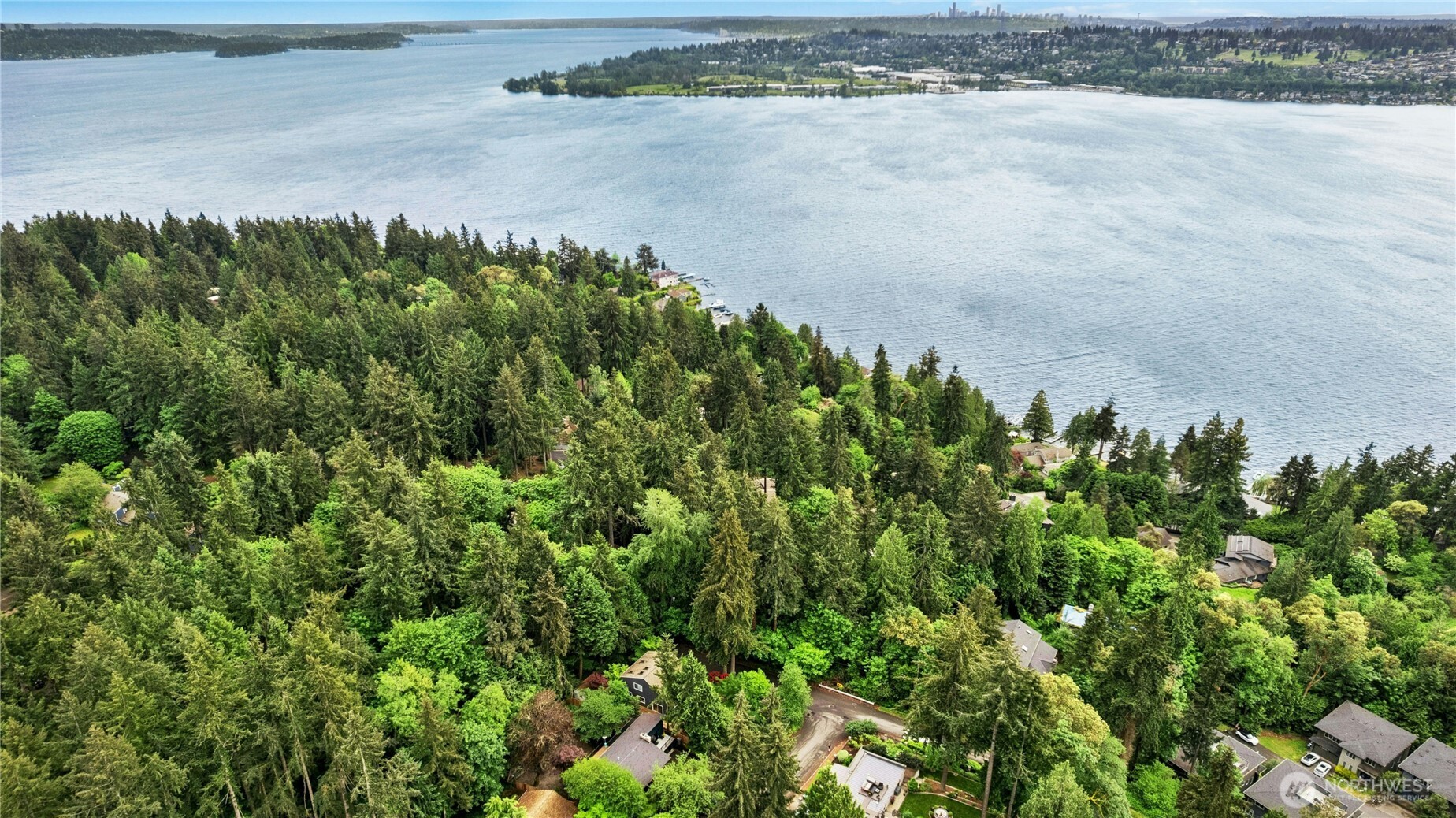 11750 73rd Place NE Kirkland WA 98034