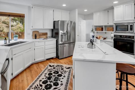 3911 240th Place SE Sammamish WA 98029