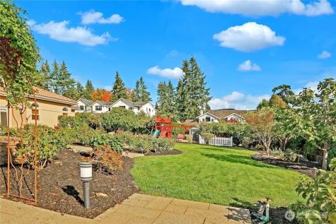 1055 91st Avenue NE Bellevue WA 98004