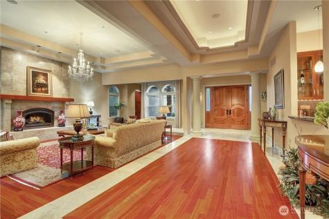 1055 91st Avenue NE Bellevue WA 98004