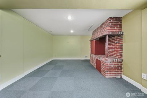 10516 E Riverside Drive Bothell WA 98011