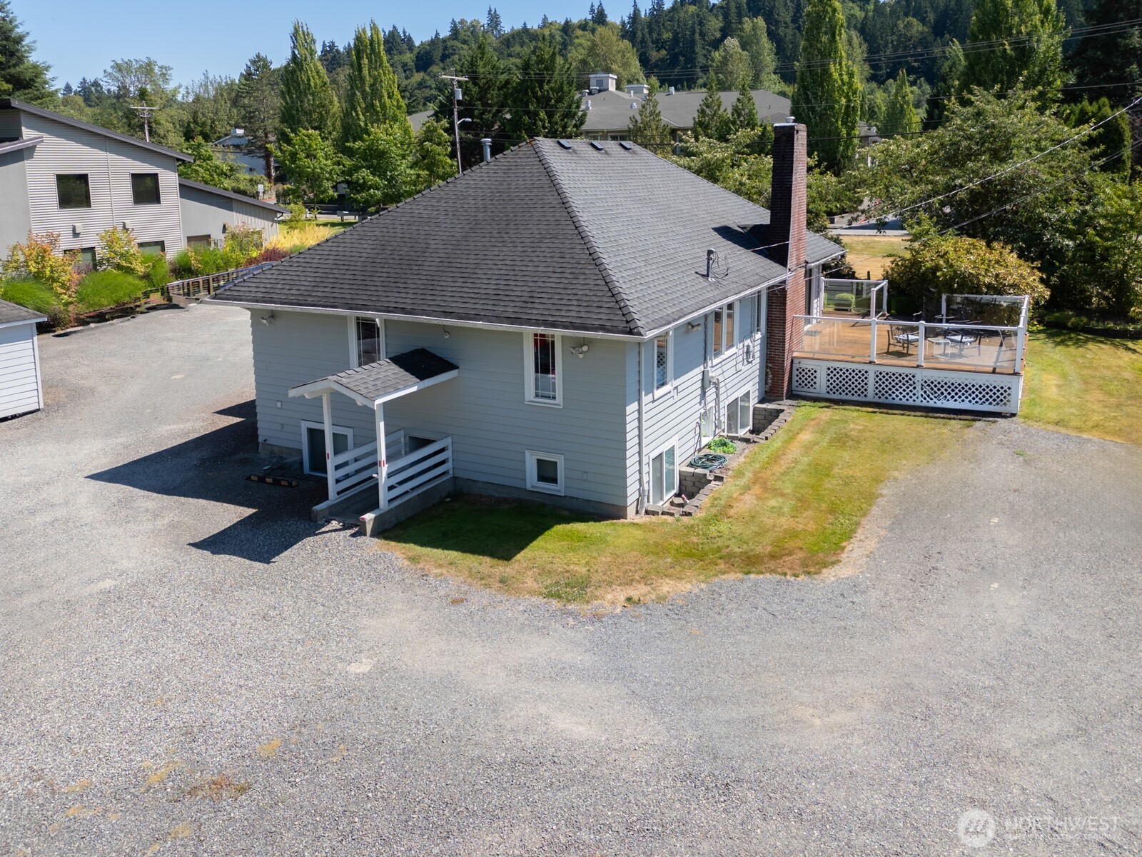 10516 E Riverside Drive Bothell WA 98011