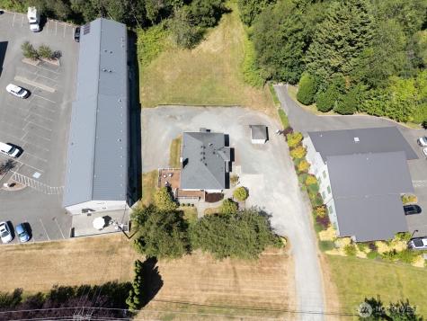 10516 E Riverside Drive Bothell WA 98011