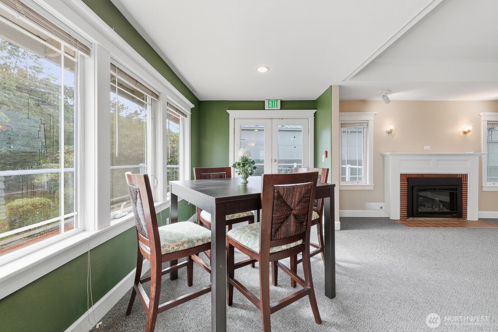 10516 E Riverside Drive Bothell WA 98011