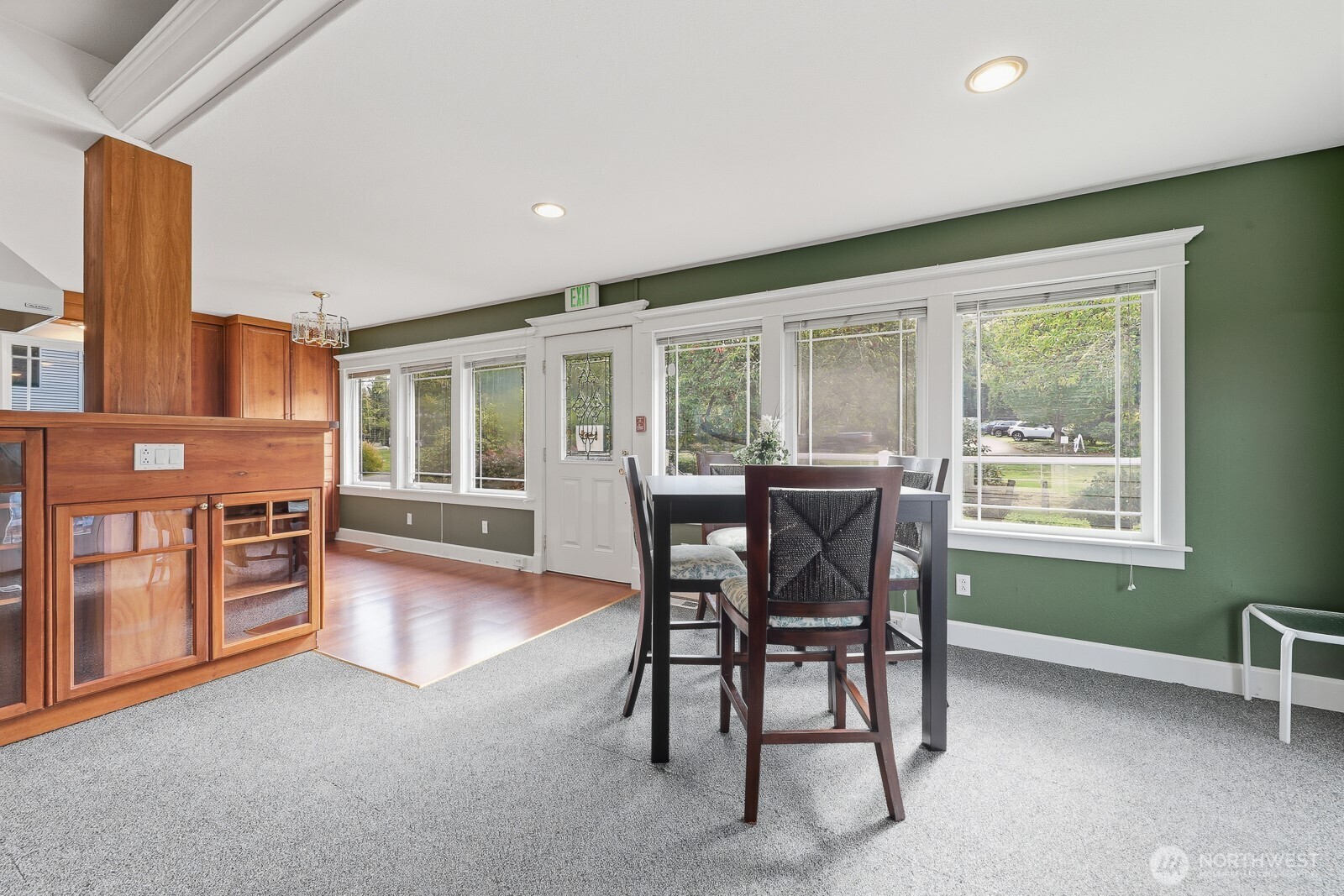 10516 E Riverside Drive Bothell WA 98011