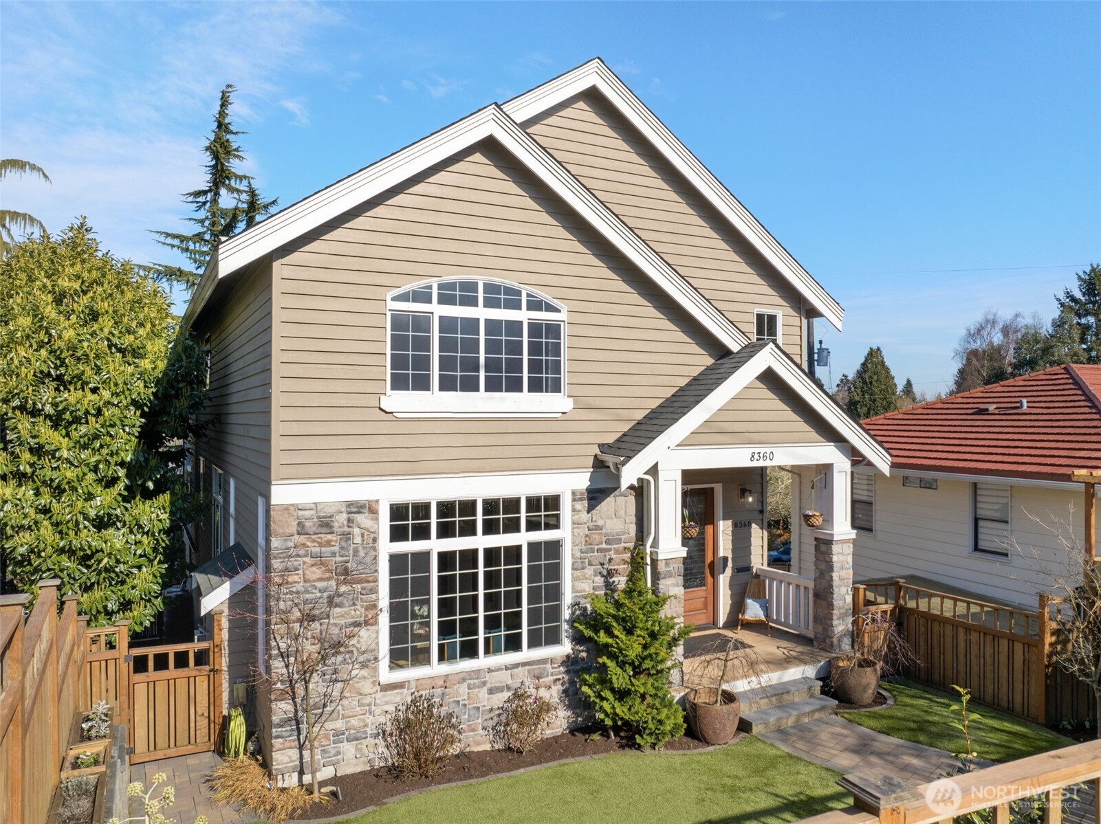 8360 Loyal Way NW Seattle WA 98117