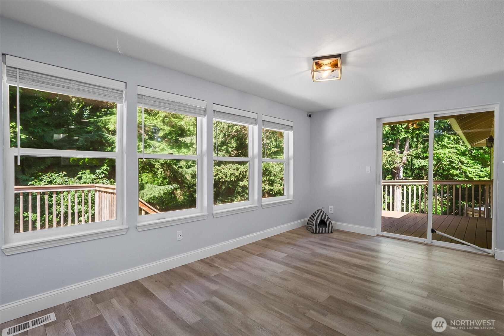 4930 Narbeck Avenue Everett WA 98203
