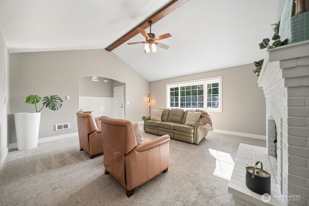 5689 SE Forest Haven Lane Port Orchard WA 98366