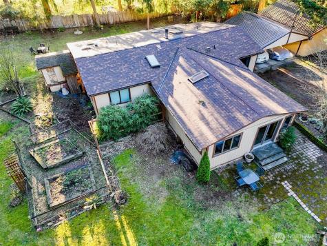 6014 162nd Street E Puyallup WA 98375