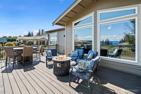 7989 E Barsay Lane Port Orchard WA 98366