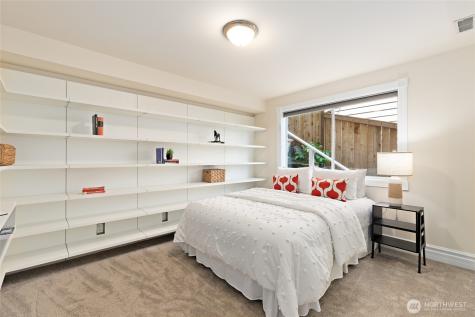 6222 37th Avenue NE Seattle WA 98115