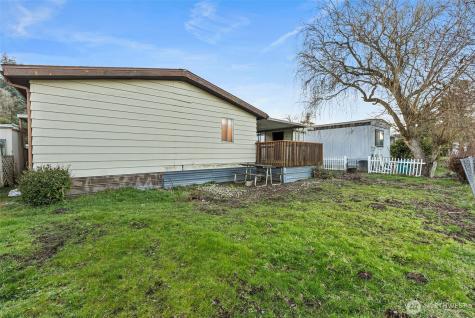 8607 143rd Avenue Court E Puyallup WA 98372