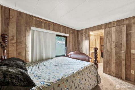 8607 143rd Avenue Court E Puyallup WA 98372