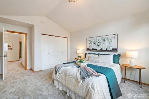 2255 Aviator Lane Oak Harbor WA 98277