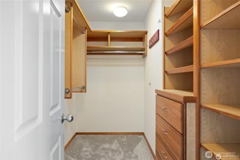 2255 Aviator Lane Oak Harbor WA 98277