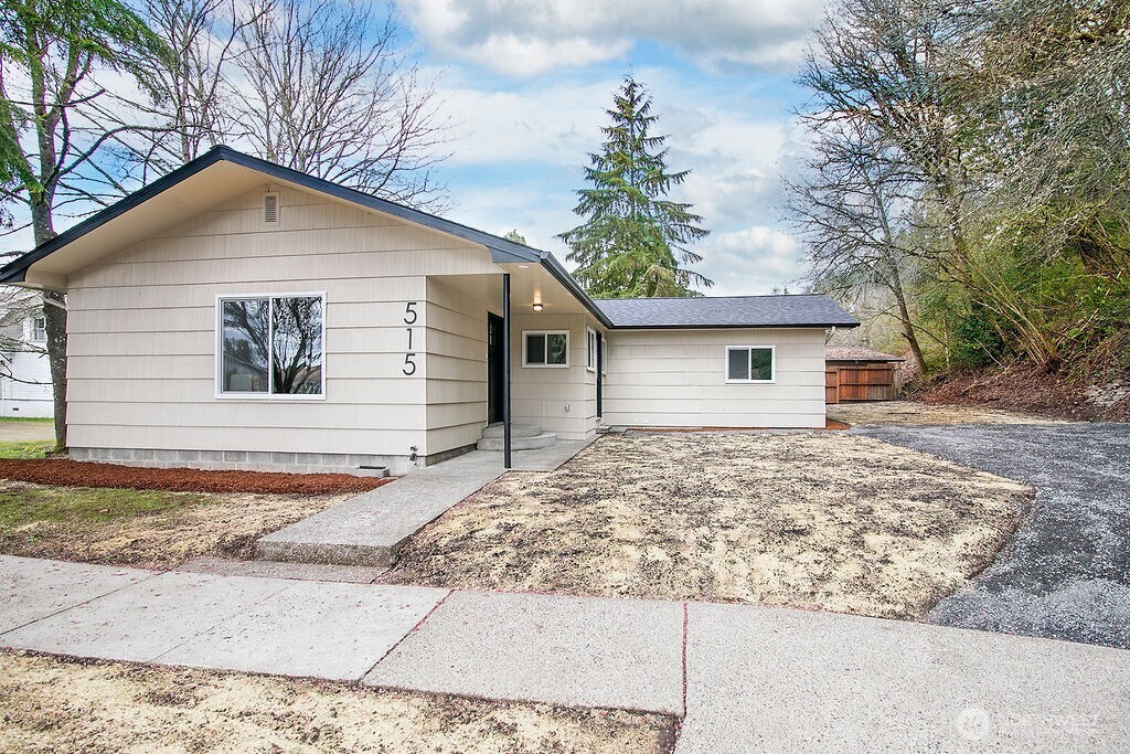 515 E Pine Street Centralia WA 98531