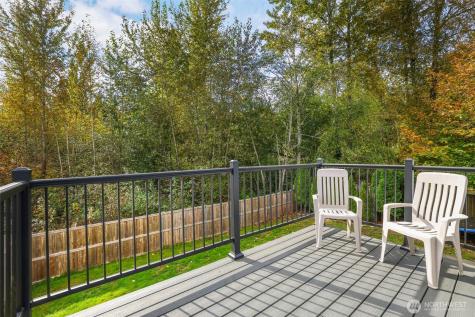 13701 SE 275th Place Kent WA 98042