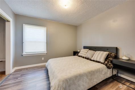 1415 S 84th Street Tacoma WA 98444