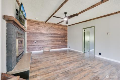 1415 S 84th Street Tacoma WA 98444