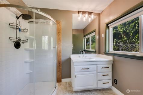 1415 S 84th Street Tacoma WA 98444