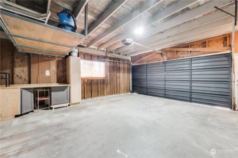 1415 S 84th Street Tacoma WA 98444