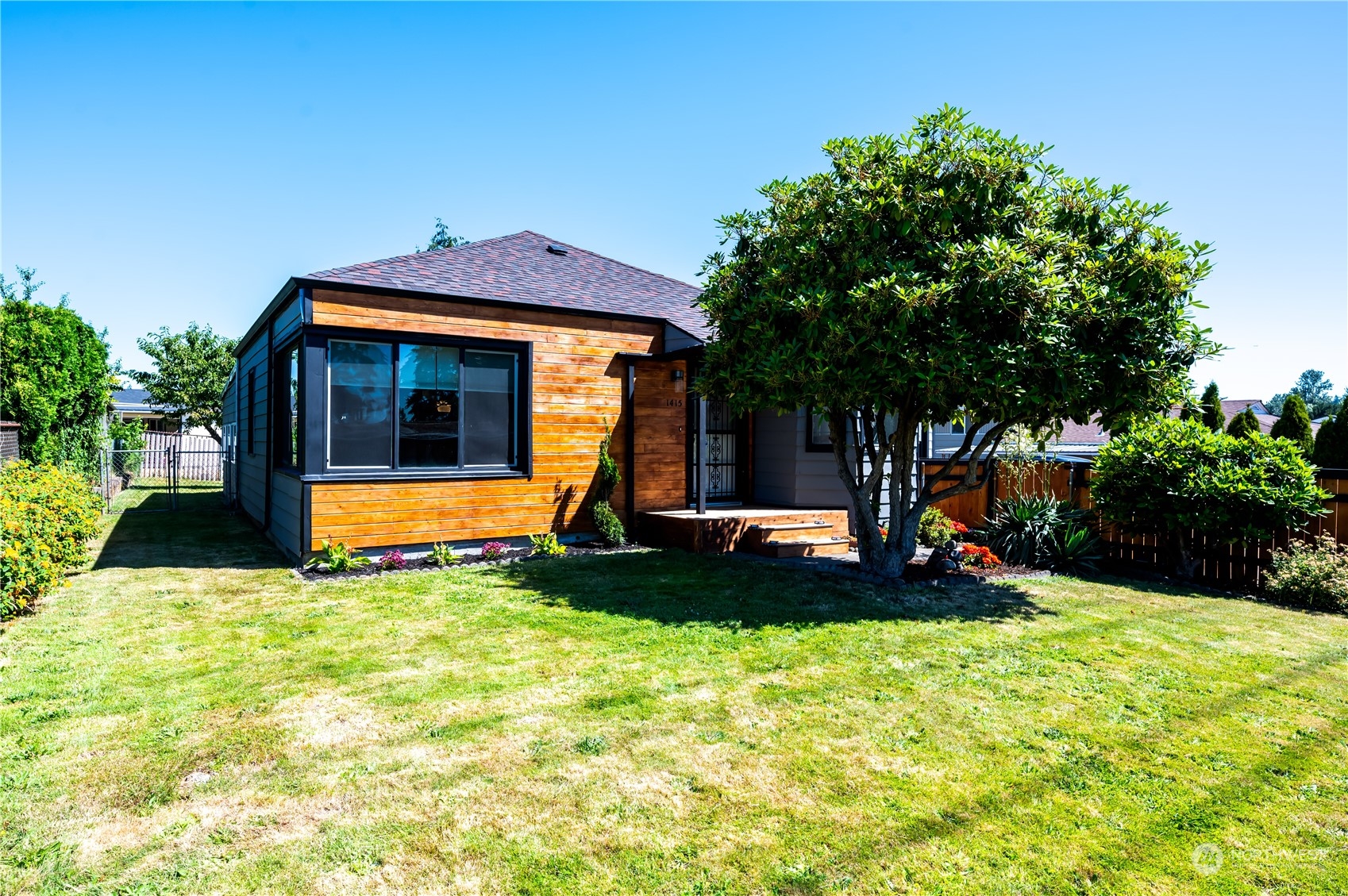 1415 S 84th Street Tacoma WA 98444