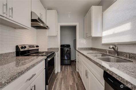 1415 S 84th Street Tacoma WA 98444