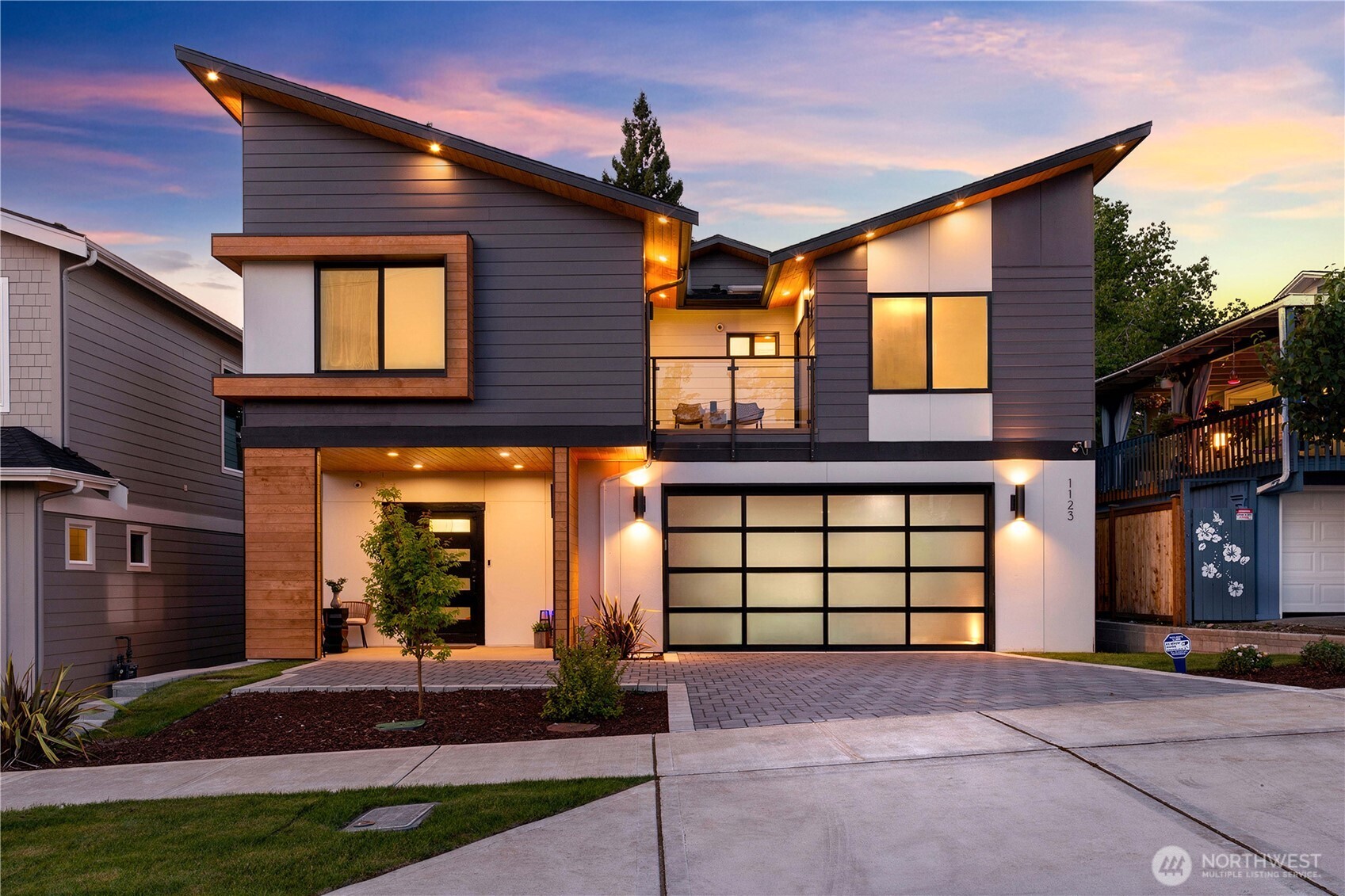 1122 N 34th Street Renton WA 98056