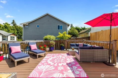 10038 59th Ave S Seattle WA 98178