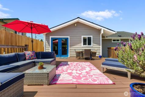 10038 59th Ave S Seattle WA 98178