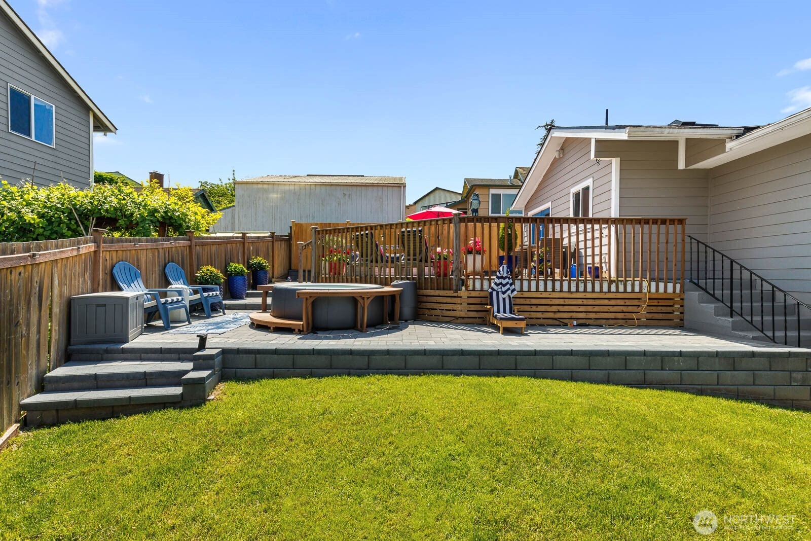 10038 59th Ave S Seattle WA 98178