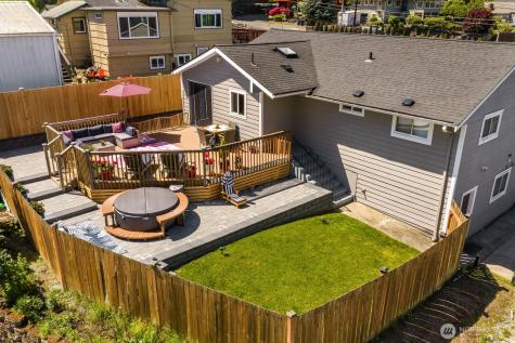 10038 59th Ave S Seattle WA 98178