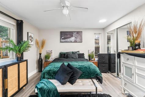 2811 SW 337th Street Federal Way WA 98023