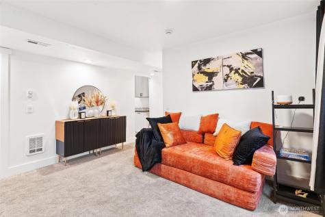 2811 SW 337th Street Federal Way WA 98023