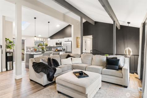 2811 SW 337th Street Federal Way WA 98023