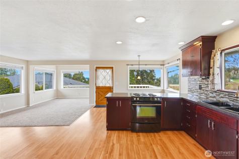206 E Wall Street Camano Island WA 98282