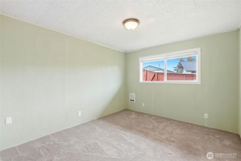 206 E Wall Street Camano Island WA 98282
