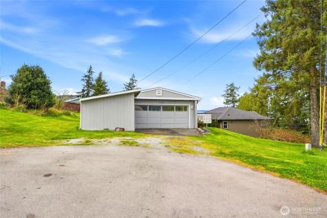 206 E Wall Street Camano Island WA 98282