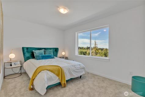 16212 76th Avenue Ct E Puyallup WA 98375