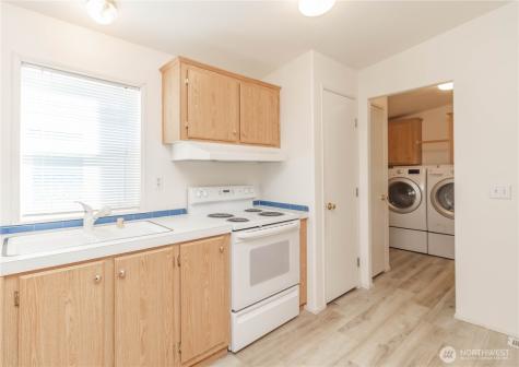 2611 S 288th Street Federal Way WA 98003
