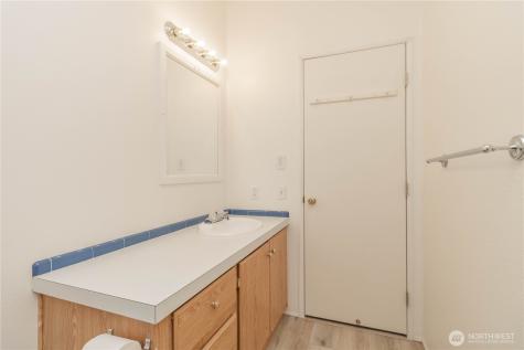 2611 S 288th Street Federal Way WA 98003