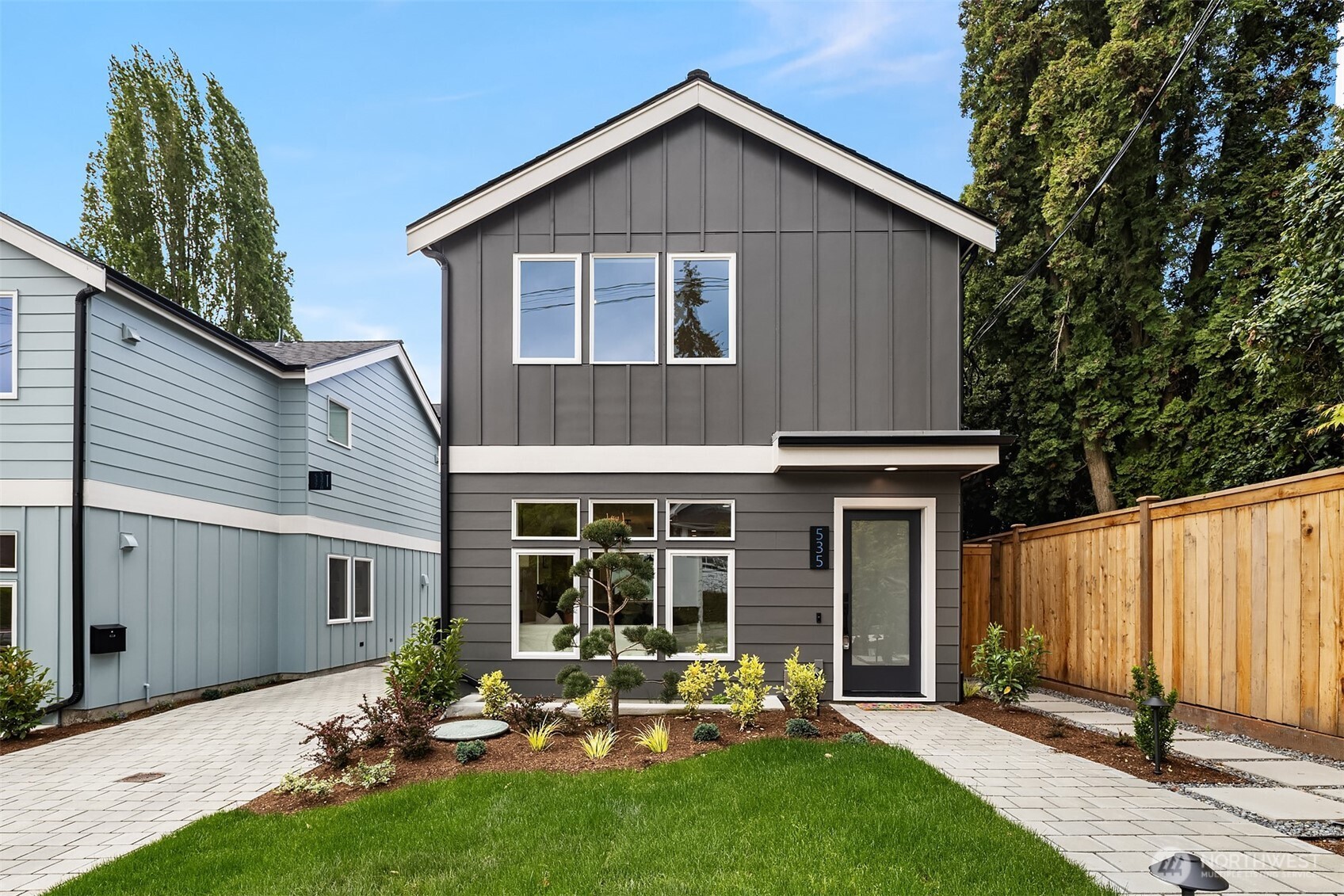 535 N 70th Street Seattle WA 98103