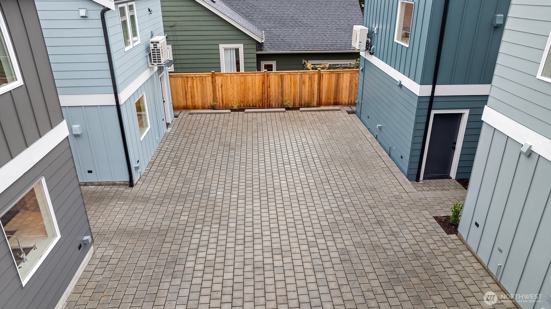 535 N 70th Street Seattle WA 98103