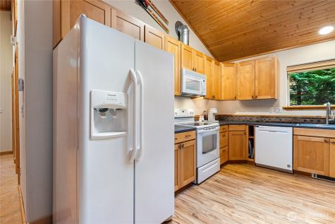 7469 Miller Way Glacier WA 98244
