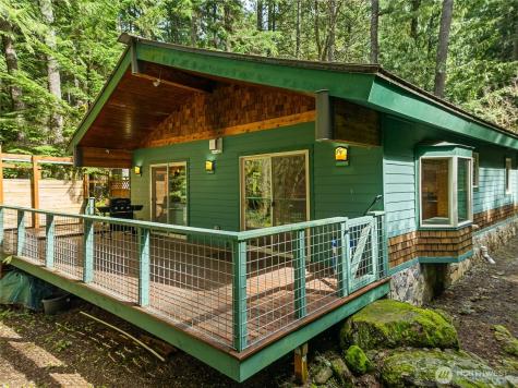 7469 Miller Way Glacier WA 98244