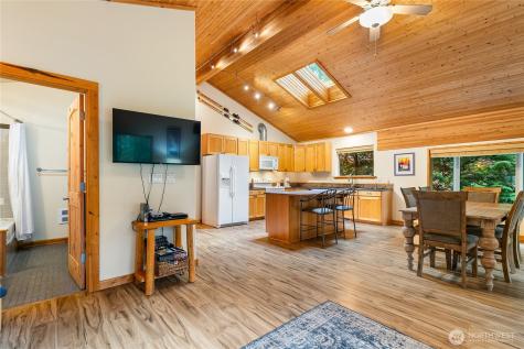 7469 Miller Way Glacier WA 98244