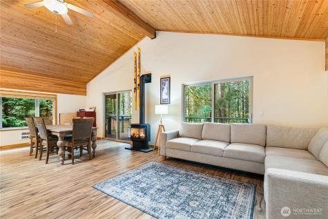 7469 Miller Way Glacier WA 98244