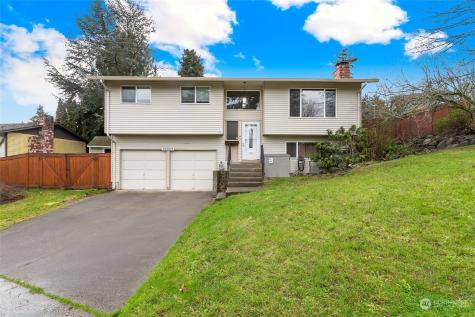 26007 36th Place S Kent WA 98032